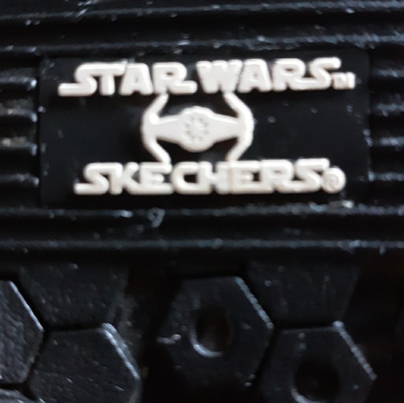 Star Wars Sketchers size 10 - Picture 6 of 8